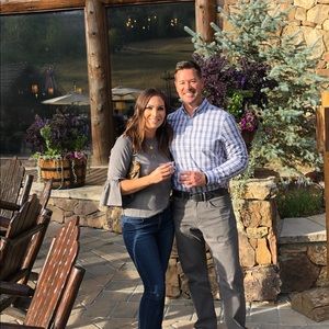 Meet your Posher, Maya